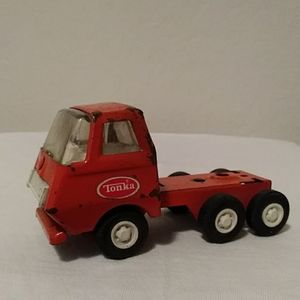 Vintage 1970's Tonka Truck